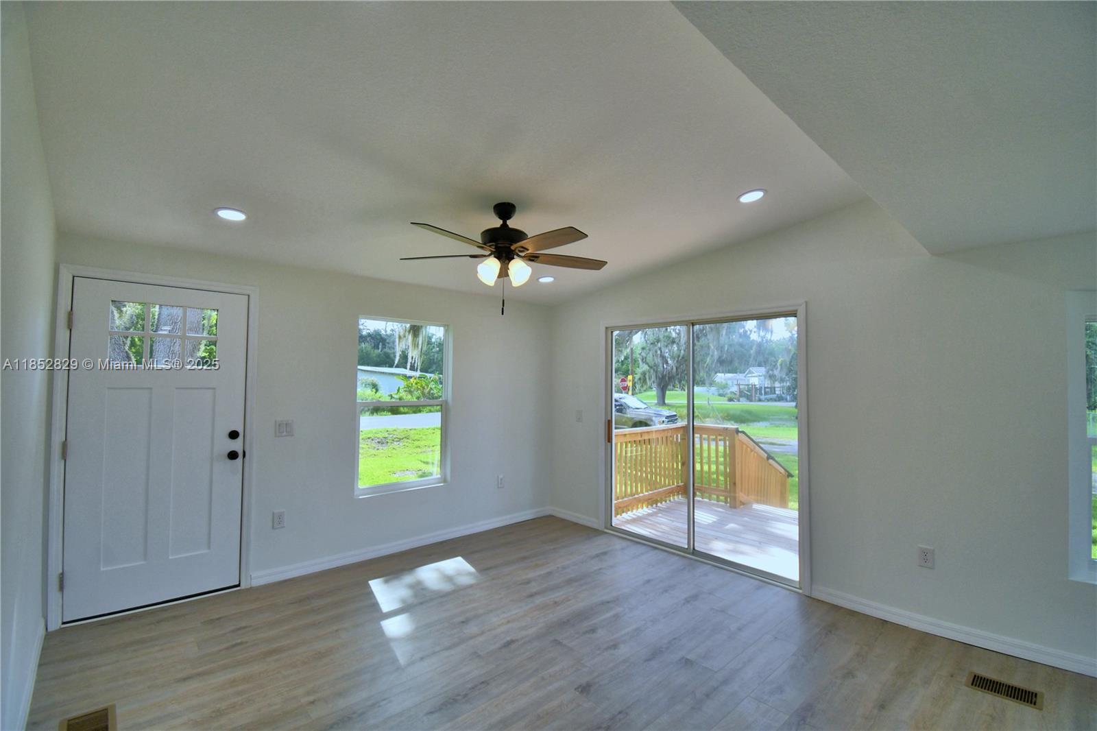 5980 Oakdale Road
