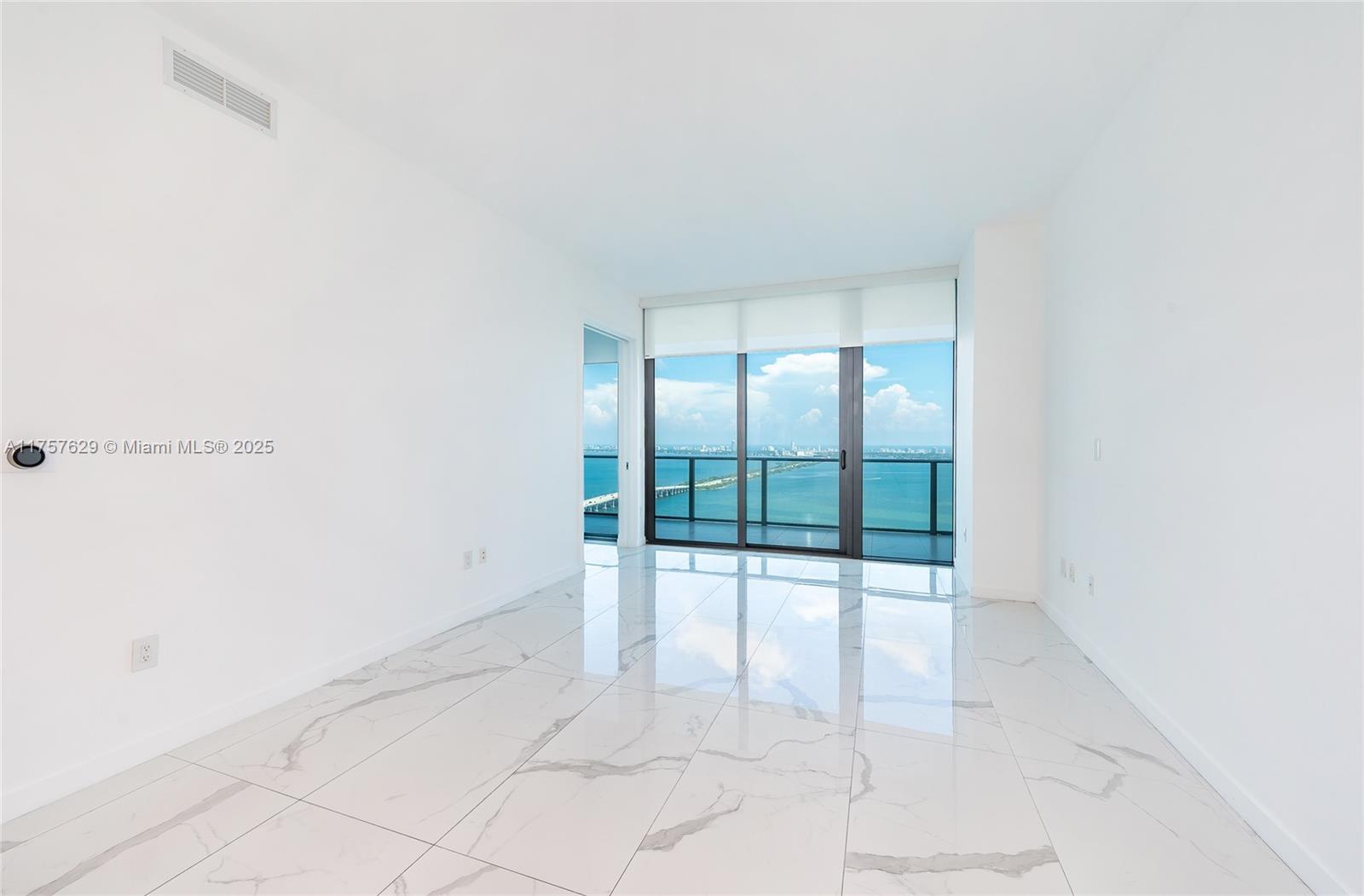 GRAN PARAISO CONDO - Residential
