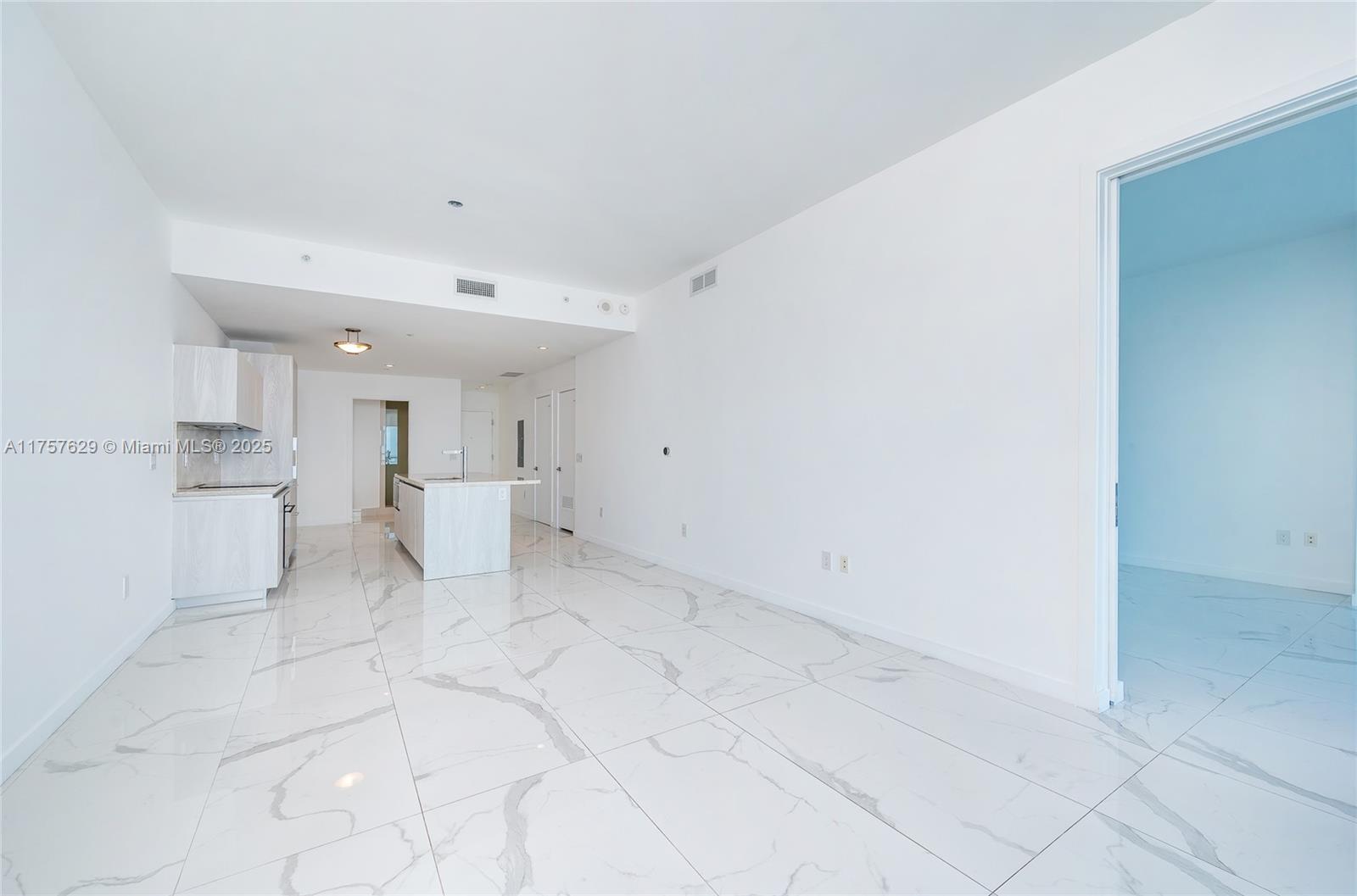 GRAN PARAISO CONDO - Residential