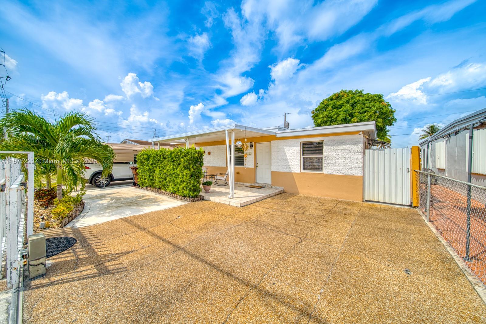 INGLESIDE PARK - Residential