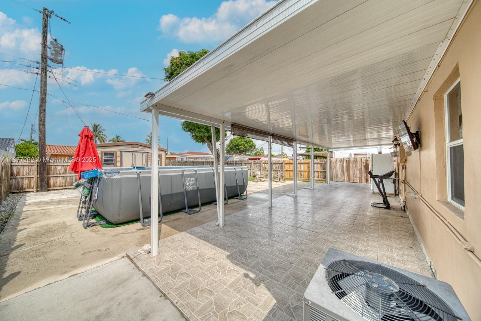 INGLESIDE PARK - Residential