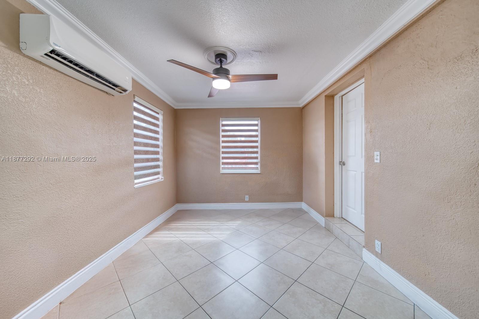 INGLESIDE PARK - Residential