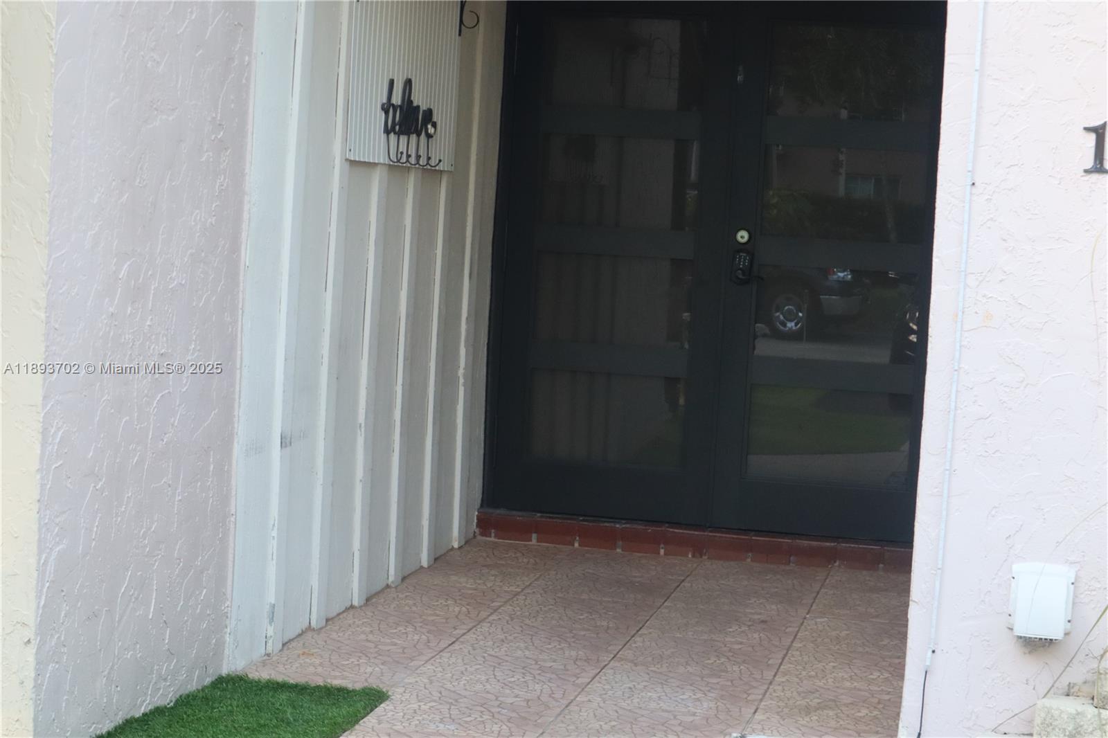 GATELAND RESIDENTIAL PLAT - Residential Lease