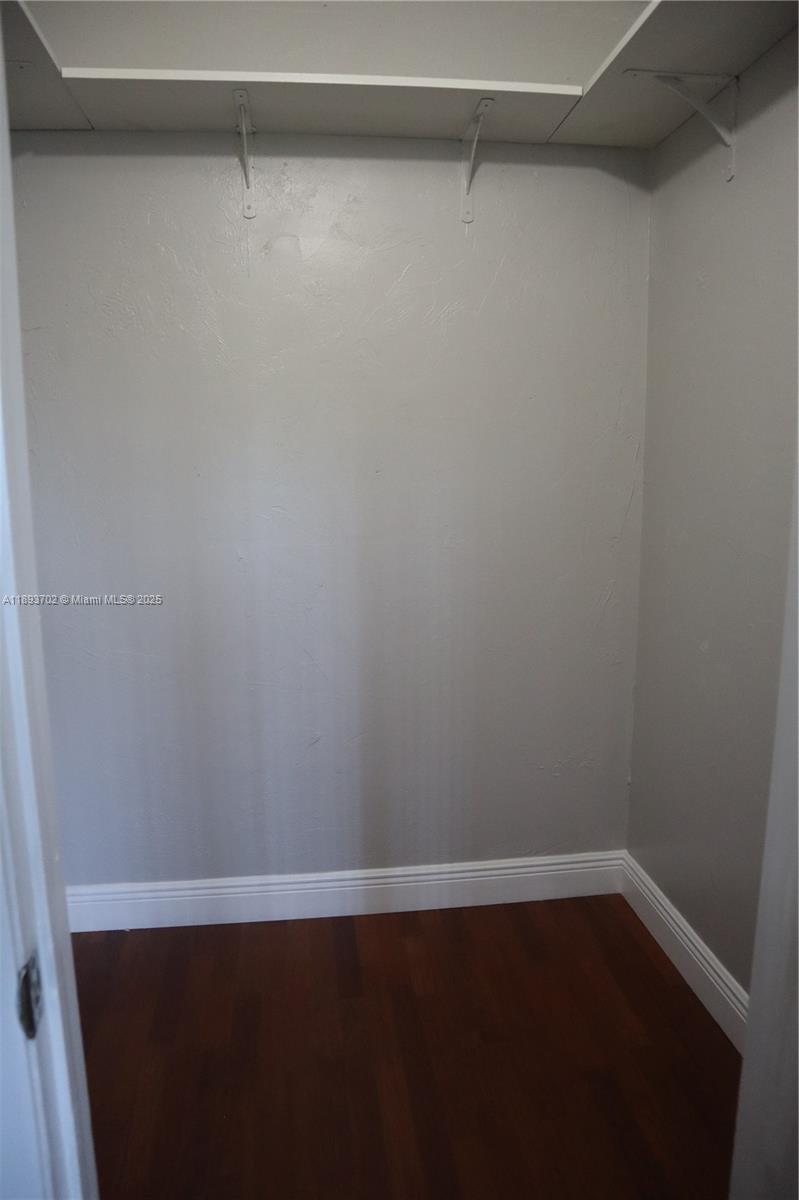GATELAND RESIDENTIAL PLAT - Residential Lease