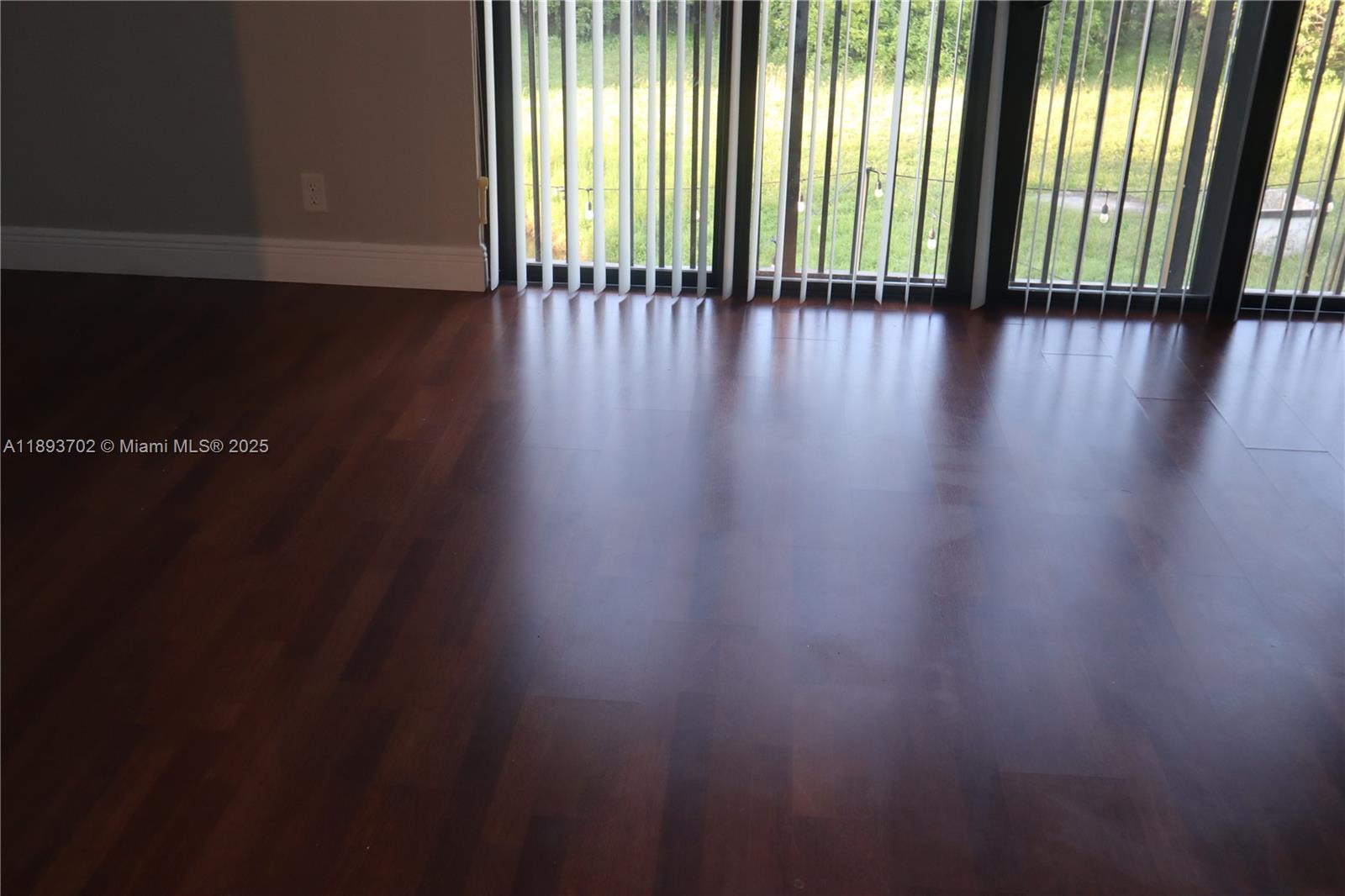 GATELAND RESIDENTIAL PLAT - Residential Lease
