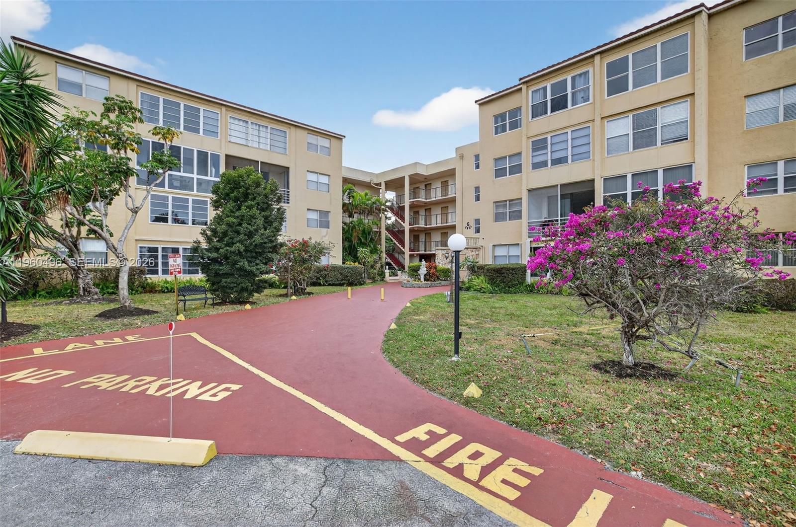 SOMERSET NO SEVEN CONDO - Residential