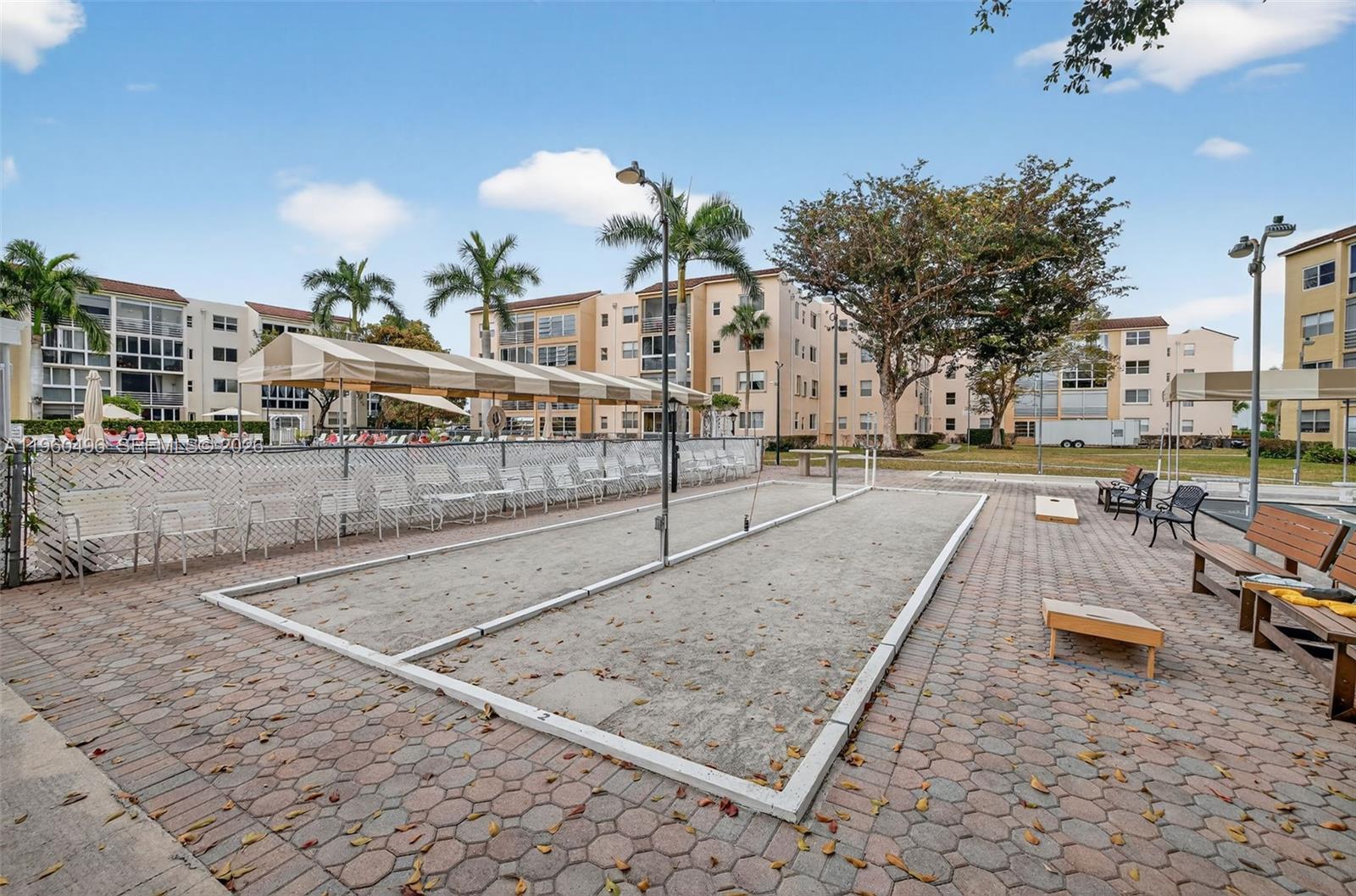 SOMERSET NO SEVEN CONDO - Residential