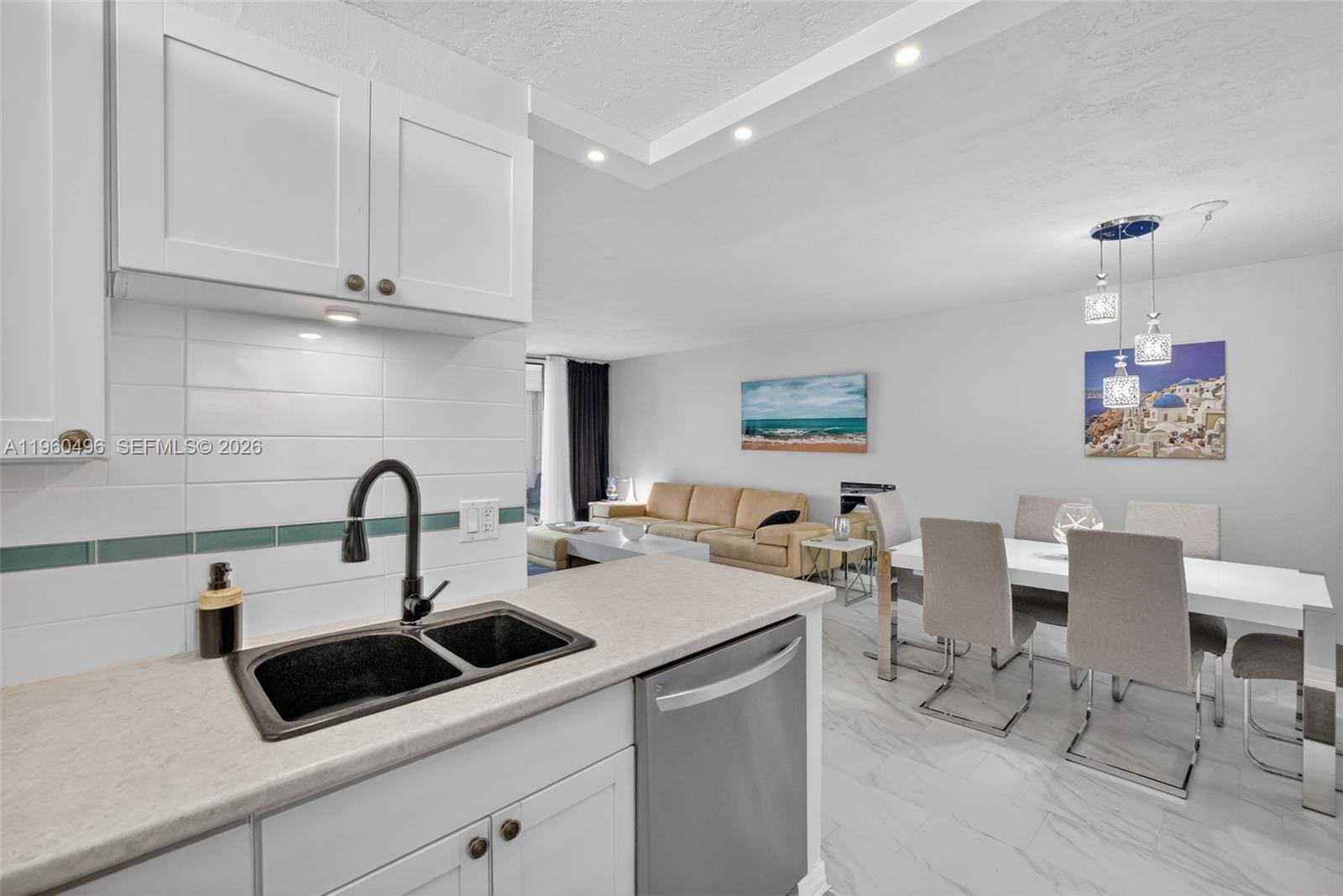 SOMERSET NO SEVEN CONDO - Residential