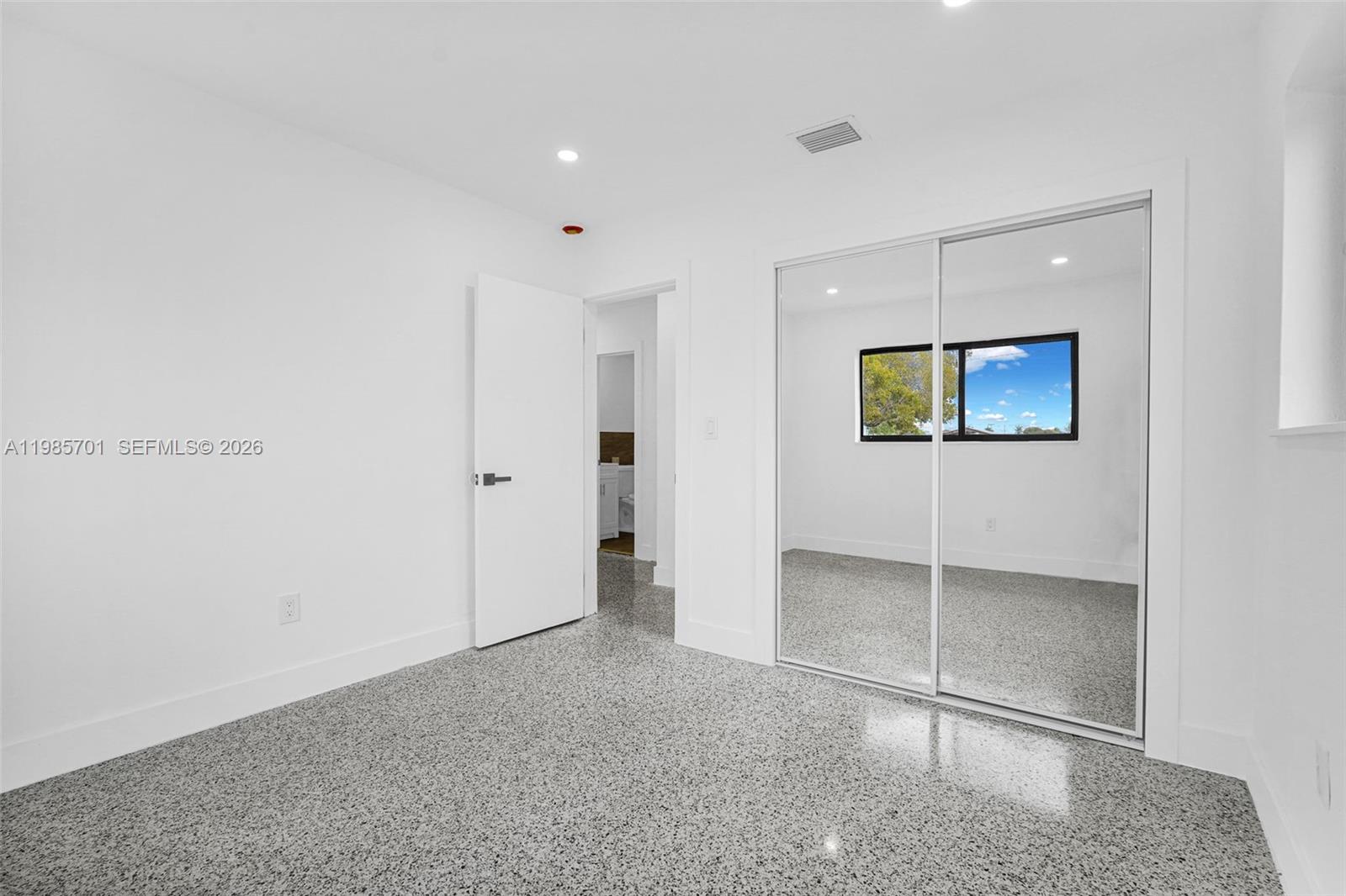 CAROL CITY 3RD ADDN - Residential