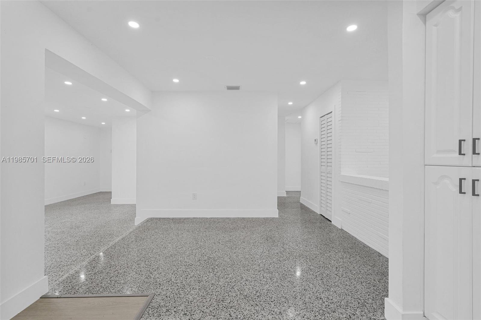 CAROL CITY 3RD ADDN - Residential