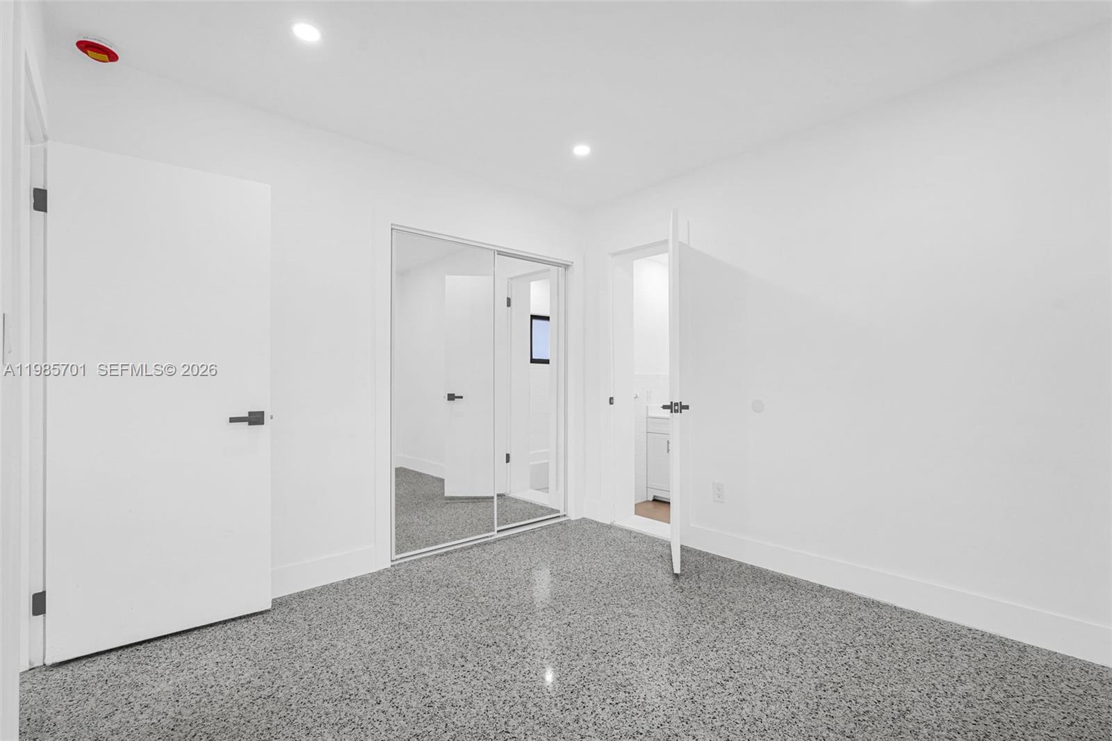 CAROL CITY 3RD ADDN - Residential