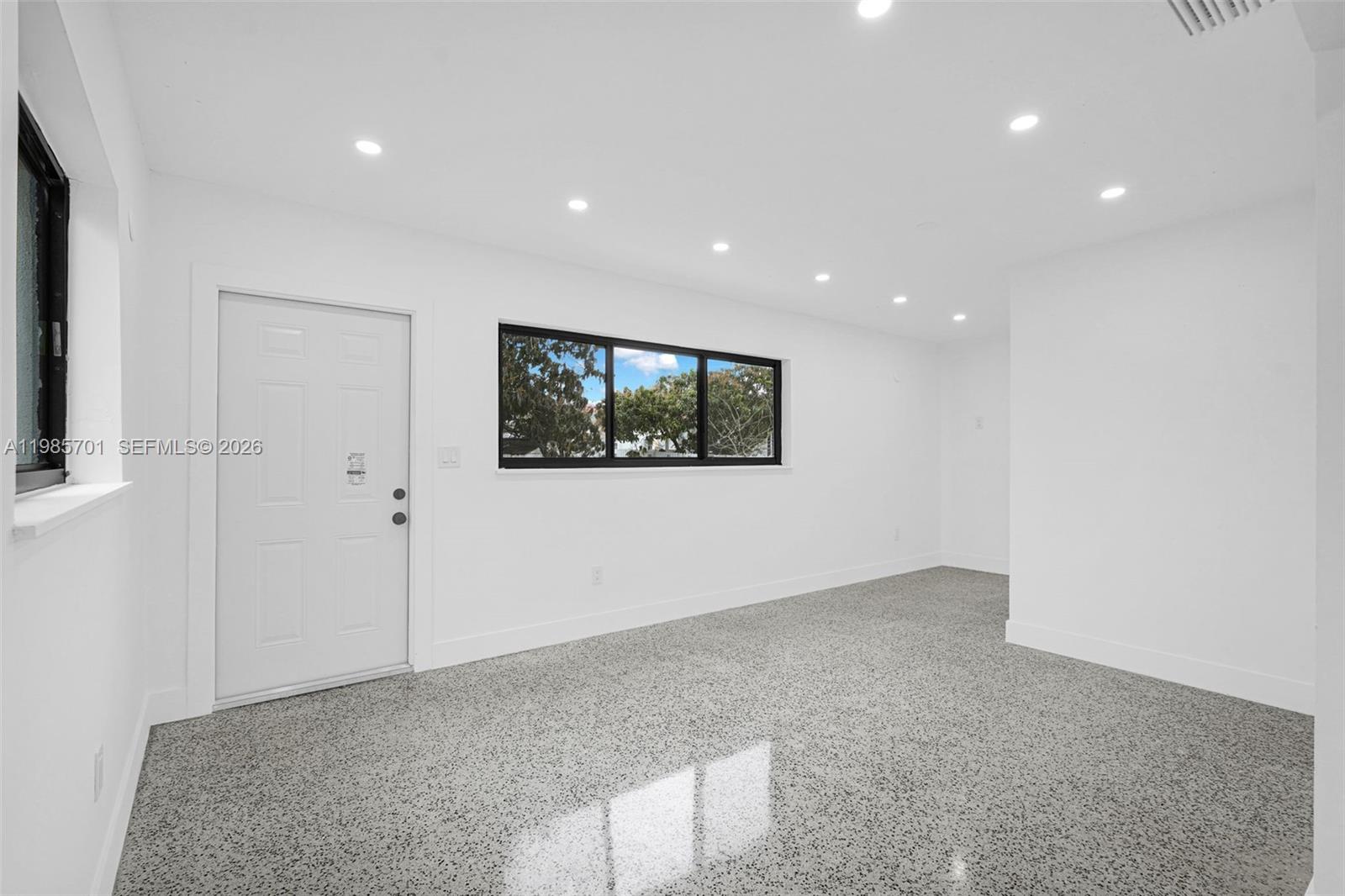 CAROL CITY 3RD ADDN - Residential