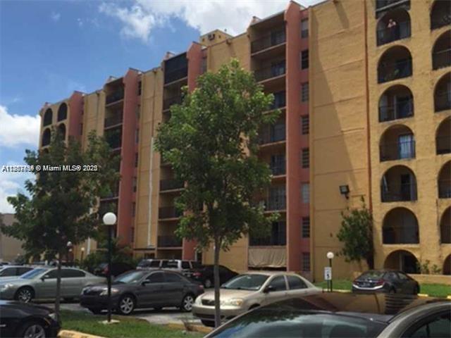 4801 Nw 7 305-16, Miami, Broward County, Florida - 2 Bedrooms  
2 Bathrooms - 
