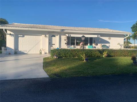 Photo of 1801 SW 22nd Way, Boynton Beach, FL 33426 (MLS # A11938068)