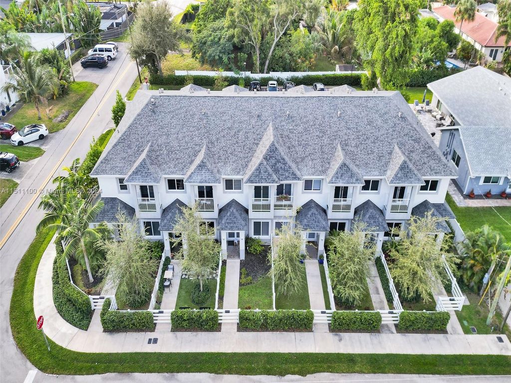 Photo of 1488 NE 34th St, Oakland Park, FL 33334 (MLS # A11511100)