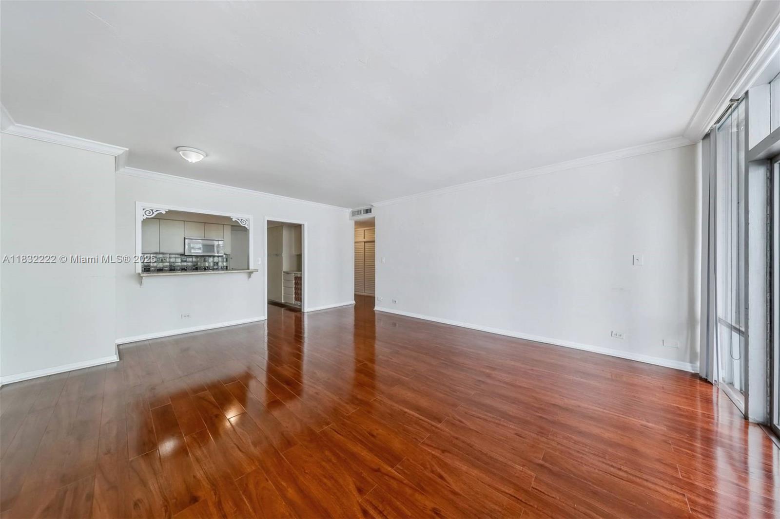 BRICKELL BAY TOWER CONDO - Residential Lease