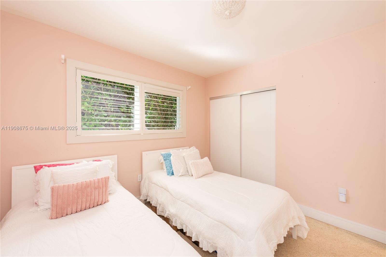 CORAL GABLES COUNTRY CLUB - Residential