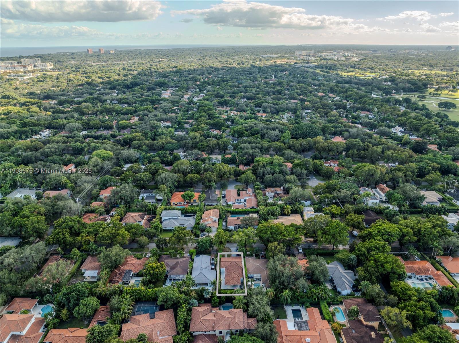 CORAL GABLES COUNTRY CLUB - Residential