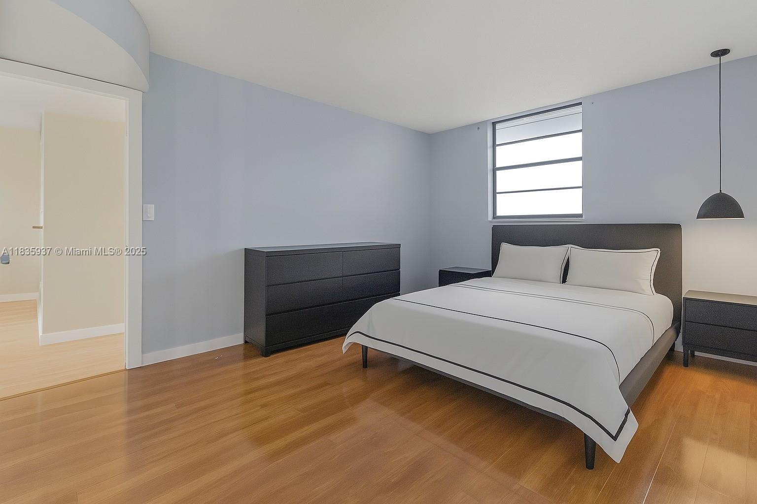 COLONY POINT 5 CONDO - Residential