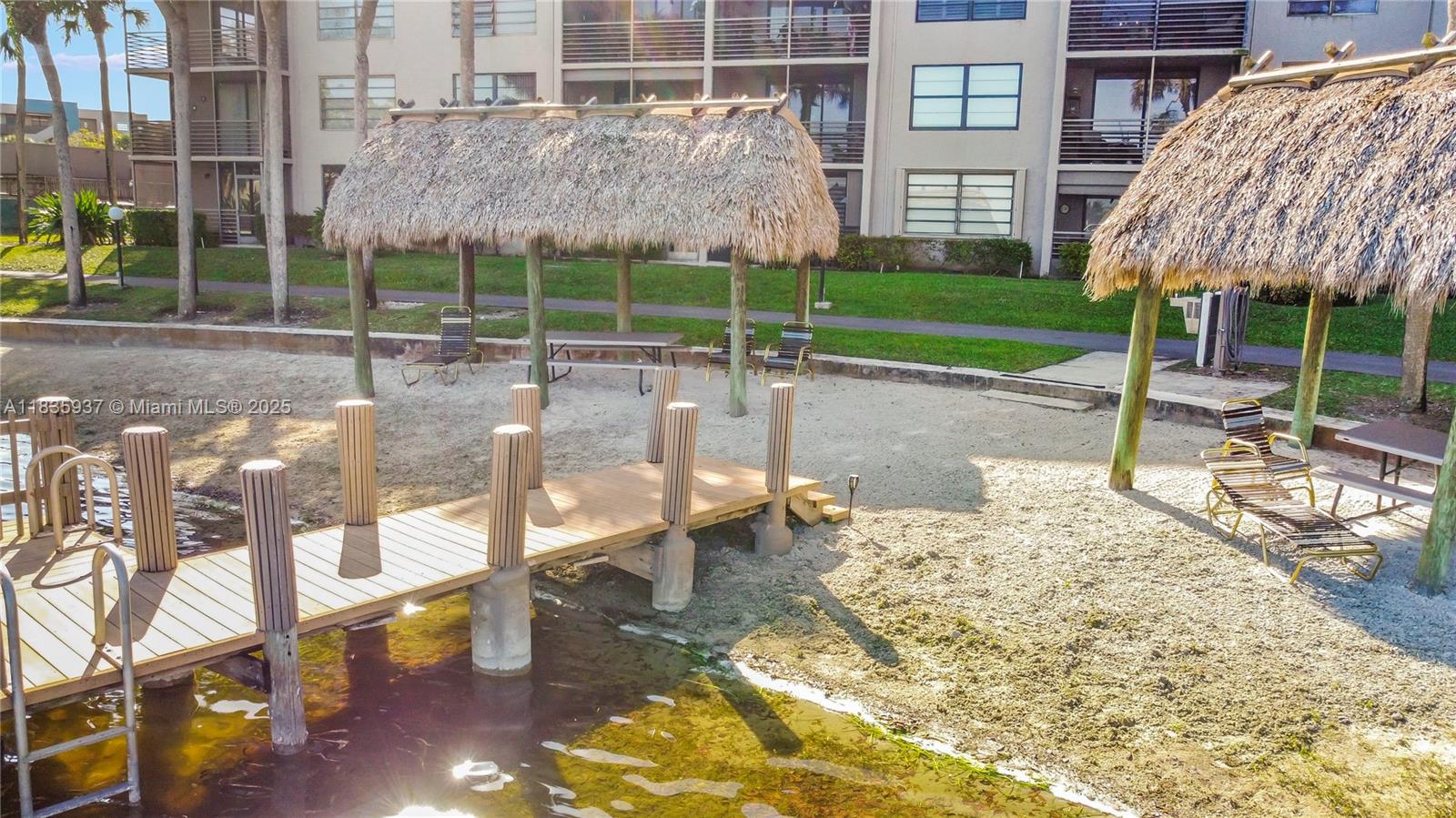 COLONY POINT 5 CONDO - Residential