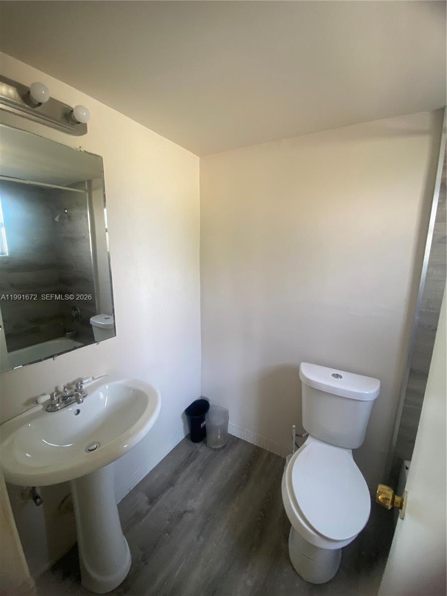 BROOKVIEW CONDO - Residential Lease