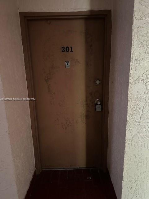 LAS BRISAS@ COUNTRY CLUB - Residential