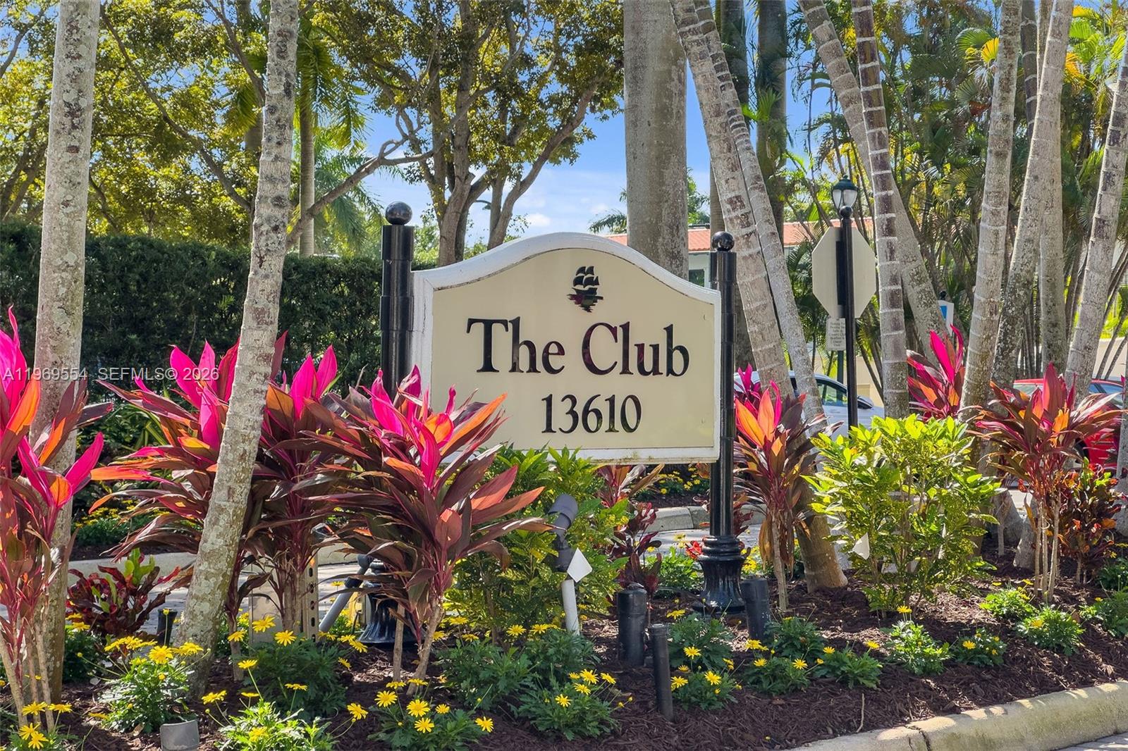 VERONA AT DEERING BAY CON - Residential