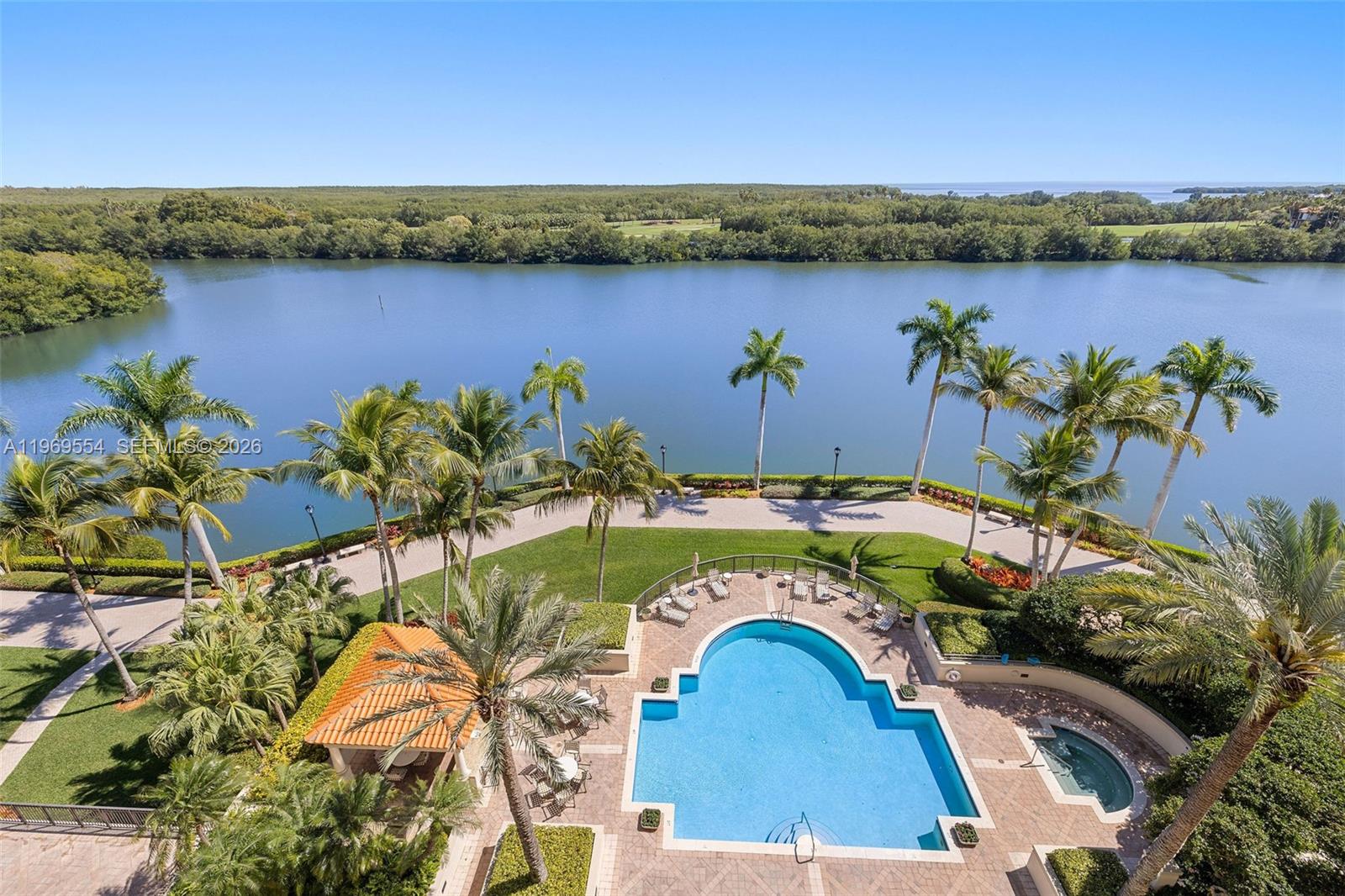 VERONA AT DEERING BAY CON - Residential