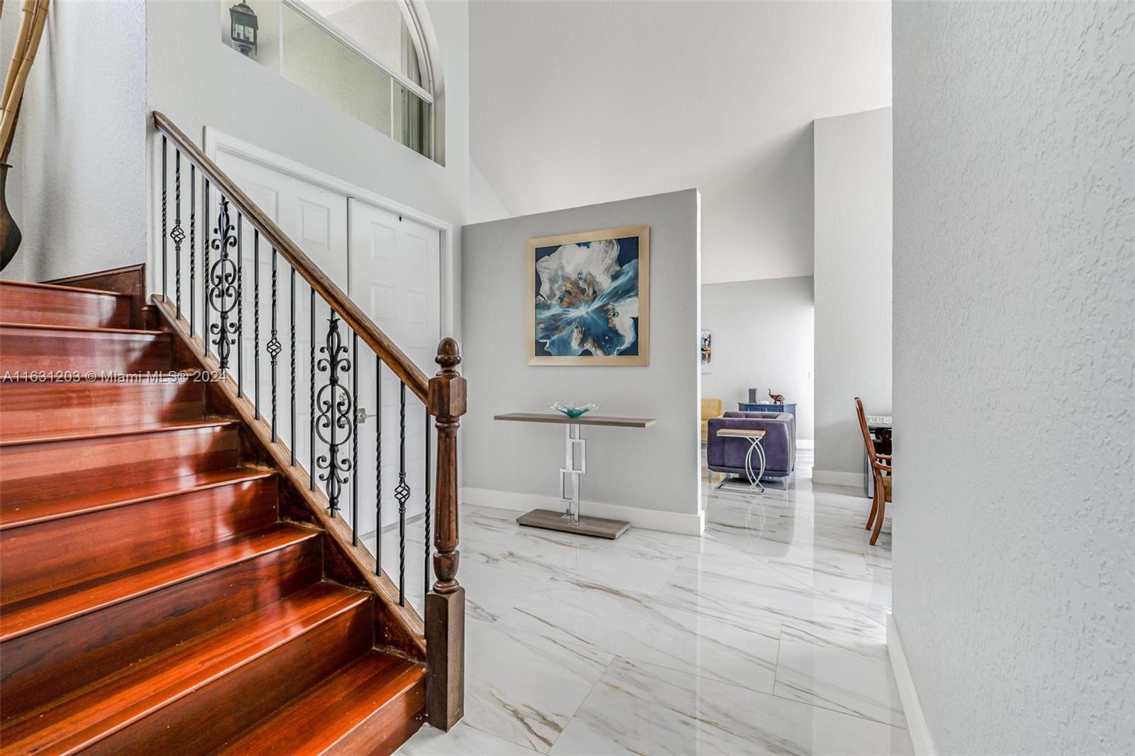 SILVER LAKES - Residential