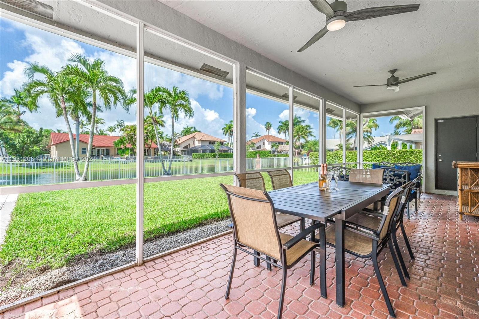 SILVER LAKES - Residential