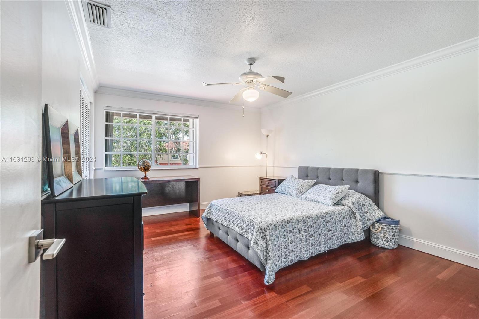 SILVER LAKES - Residential