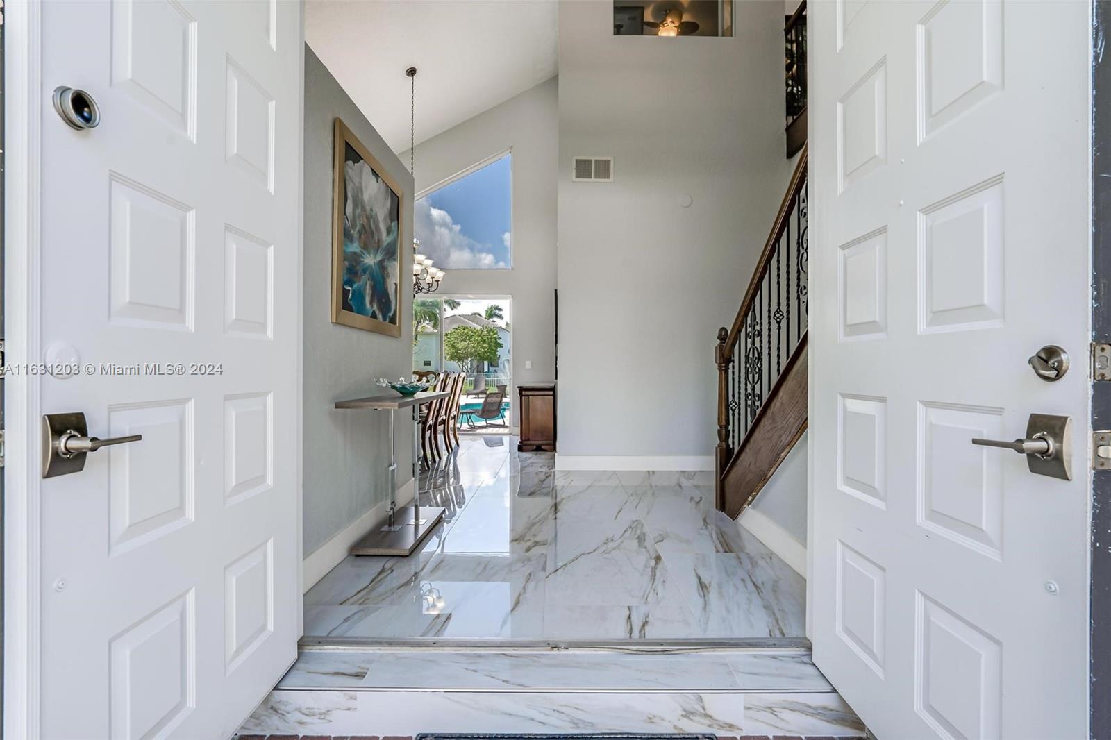SILVER LAKES - Residential