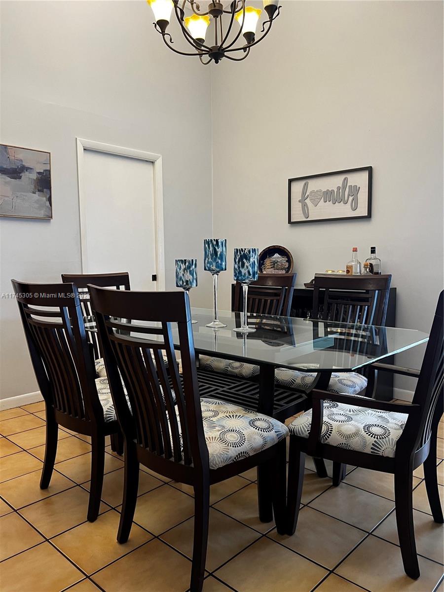 8108 NW 100th Way 8108
