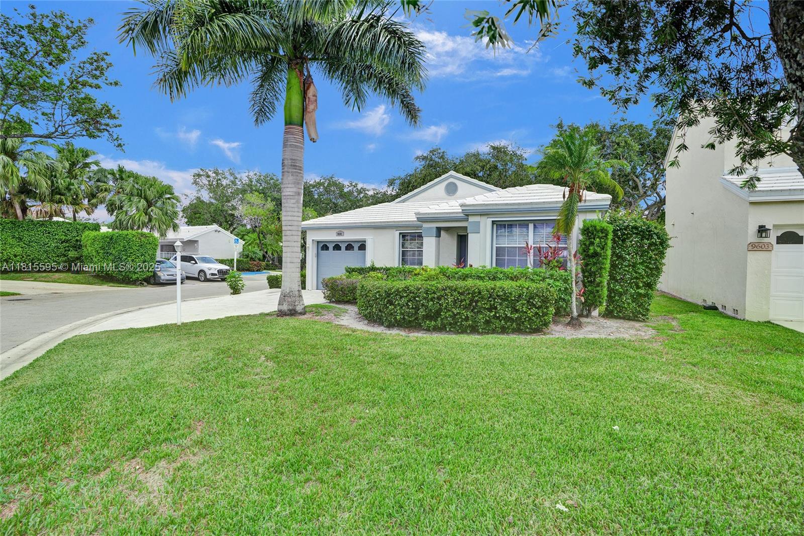 JACARANDA - Residential