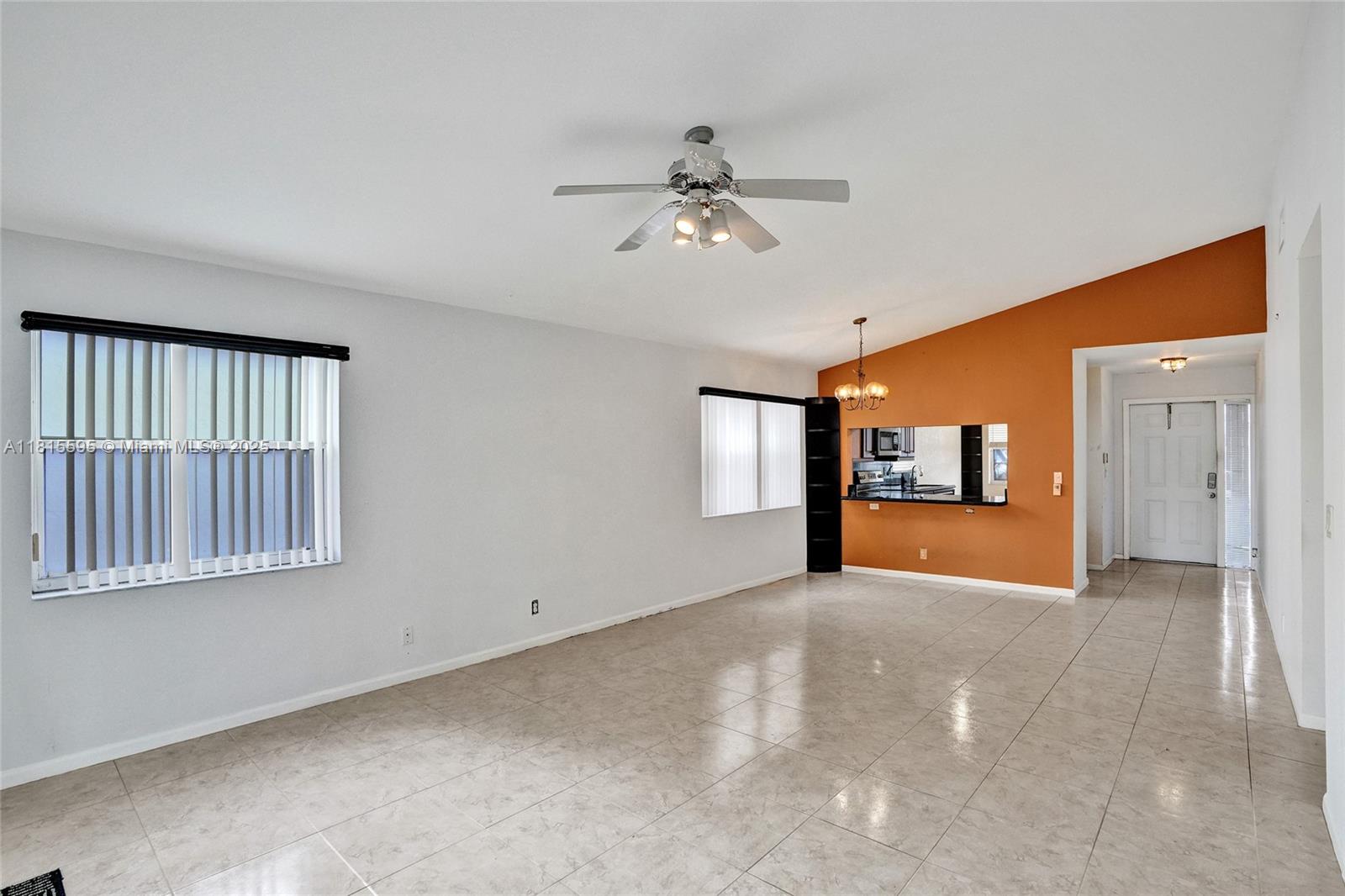 JACARANDA - Residential