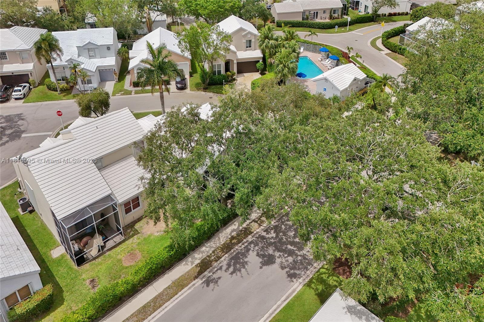 JACARANDA - Residential