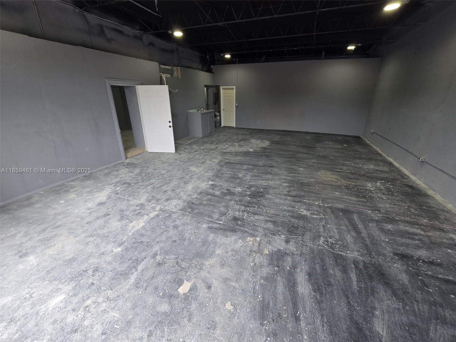 1128 N Federal Hwy