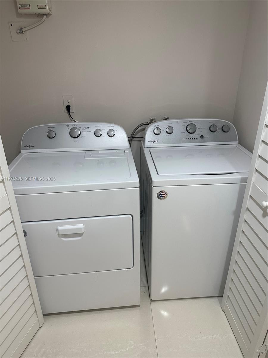 LAS VISTAS AT DORAL CONDO - Residential Lease