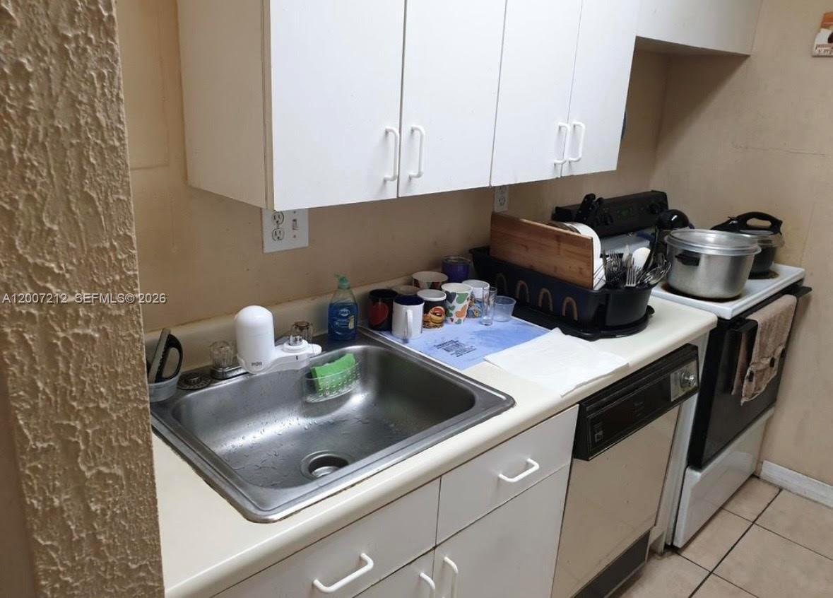 THE TERRACES CONDO PH II - Residential