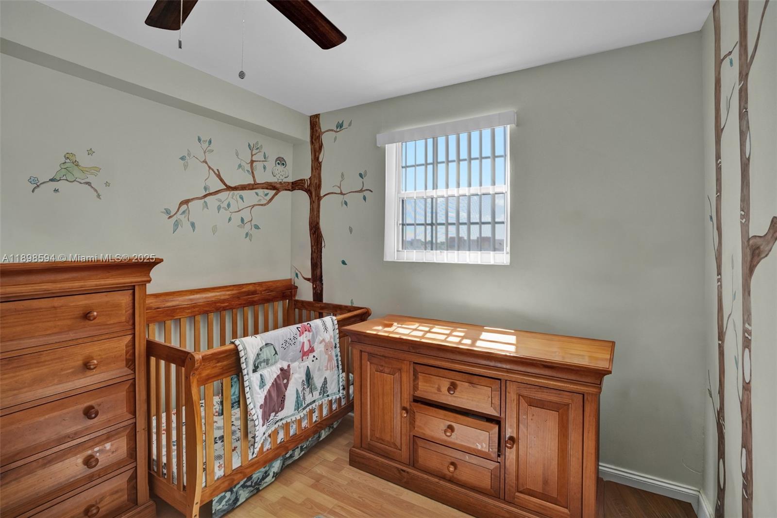 MANGO HILL CONDO NO 2 - Residential