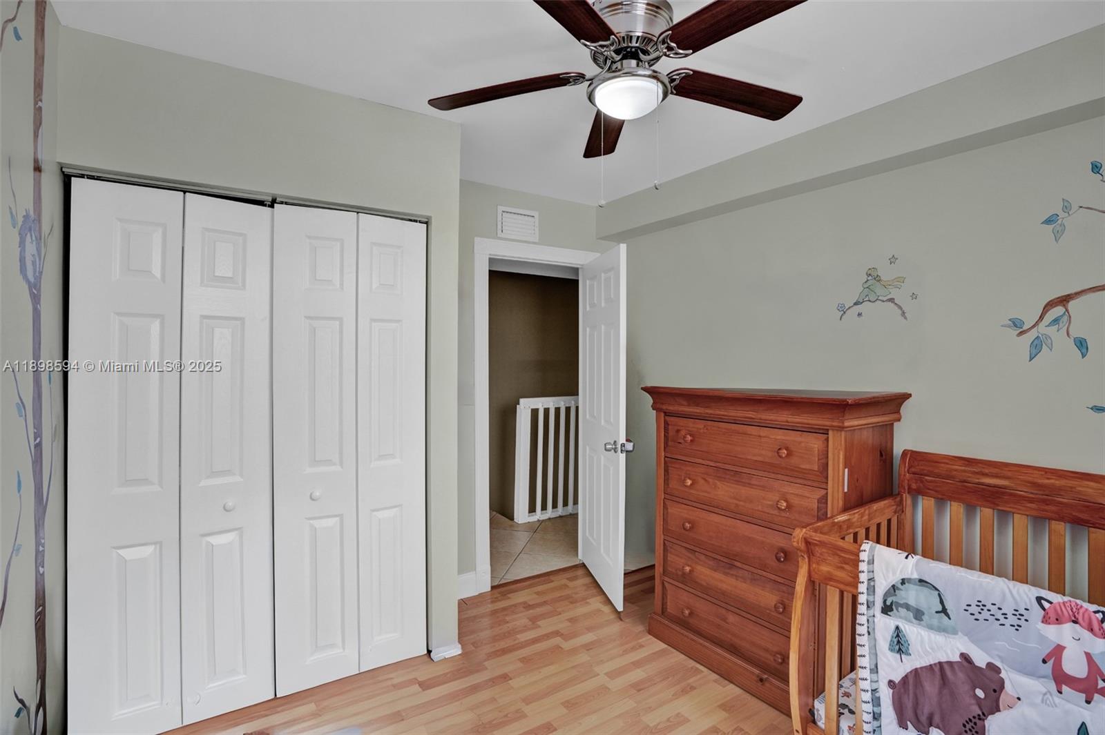 MANGO HILL CONDO NO 2 - Residential