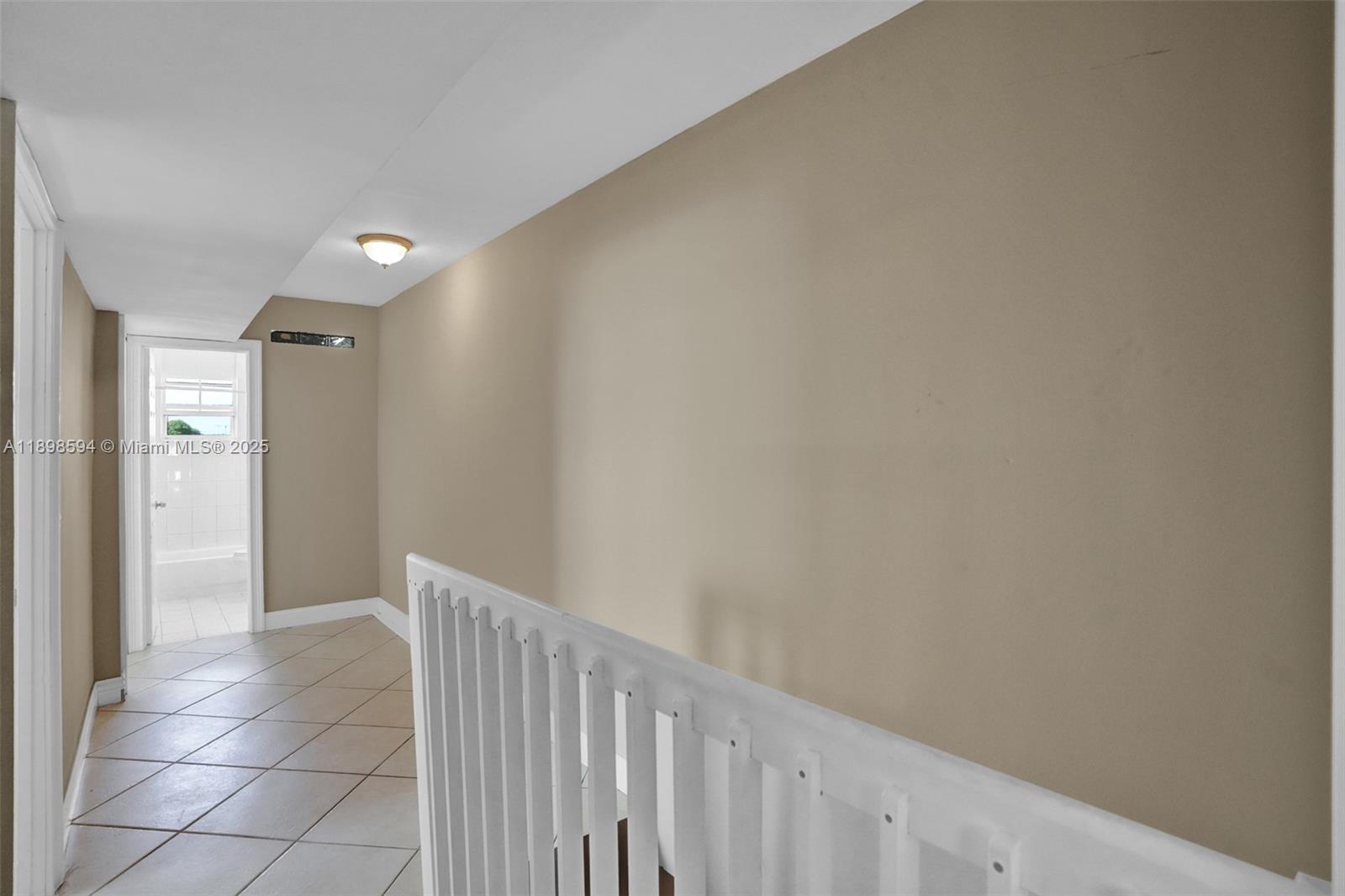 MANGO HILL CONDO NO 2 - Residential