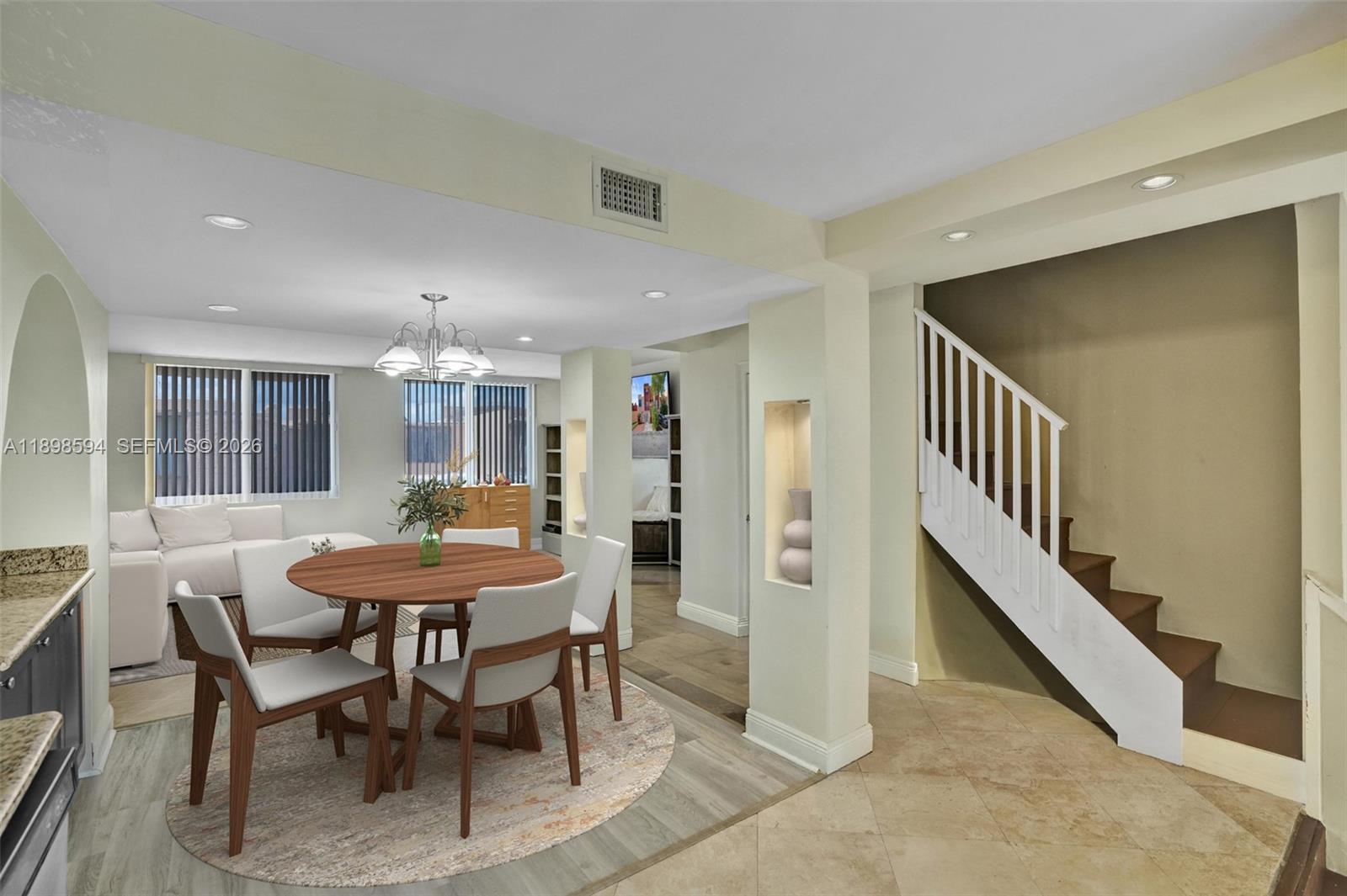 MANGO HILL CONDO NO 2 - Residential