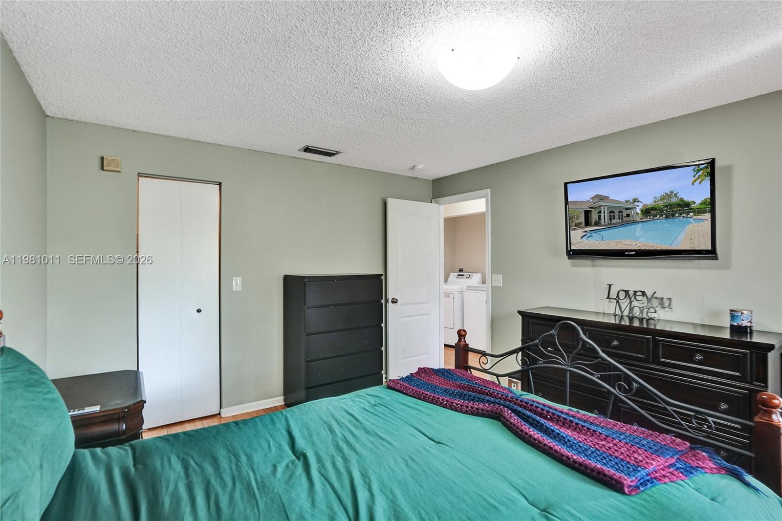 SAWGRASS EXCHANGE PLAT - Residential