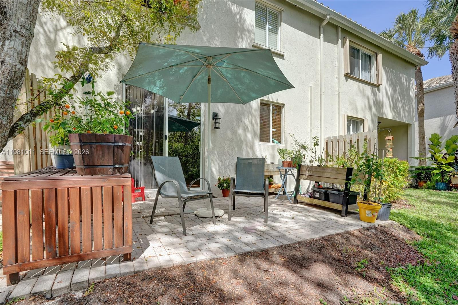 SAWGRASS EXCHANGE PLAT - Residential