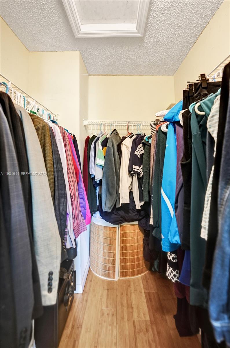 SAWGRASS EXCHANGE PLAT - Residential