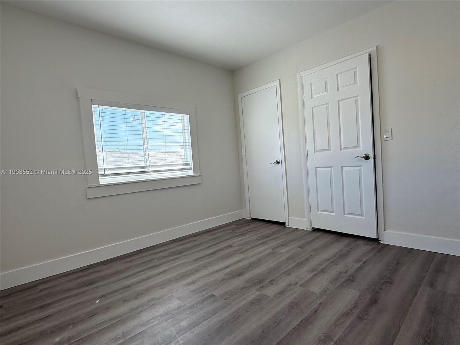 SOUTH BAY ESTATES - Residential Lease