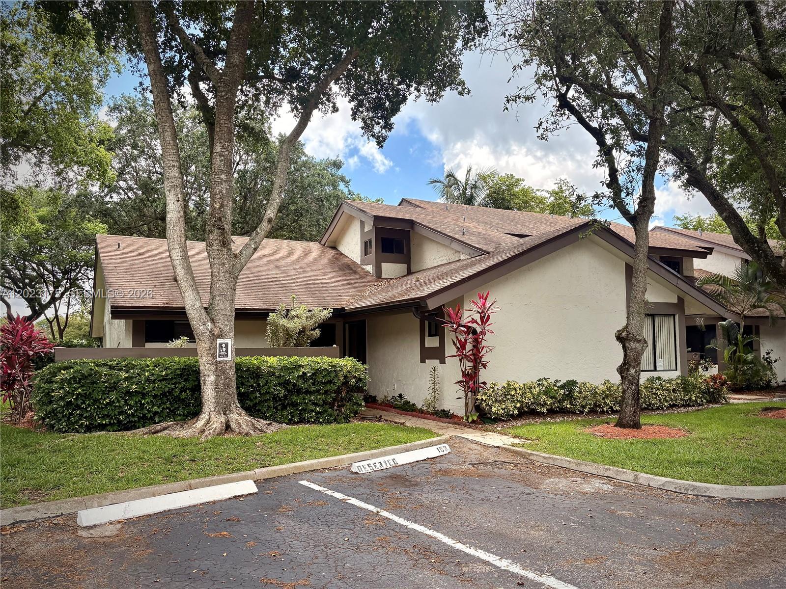 CEDAR LANDING AT JACARANDA - Residential