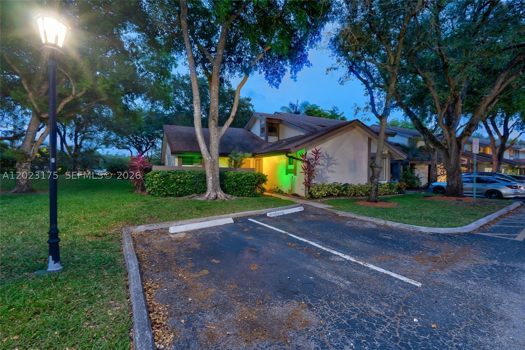 Photo of 9367 SW 1st St #808, Plantation, FL 33324 (MLS # A12023175)