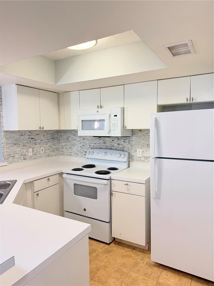 VISCONTI CONDO - Residential